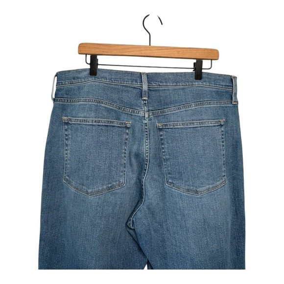 J. Crew ** High Rise Classic Vintage Jeans in Medium Charter Blue Wash Size 31 - Picture 13 of 14